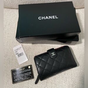 Chanel L zip wallet